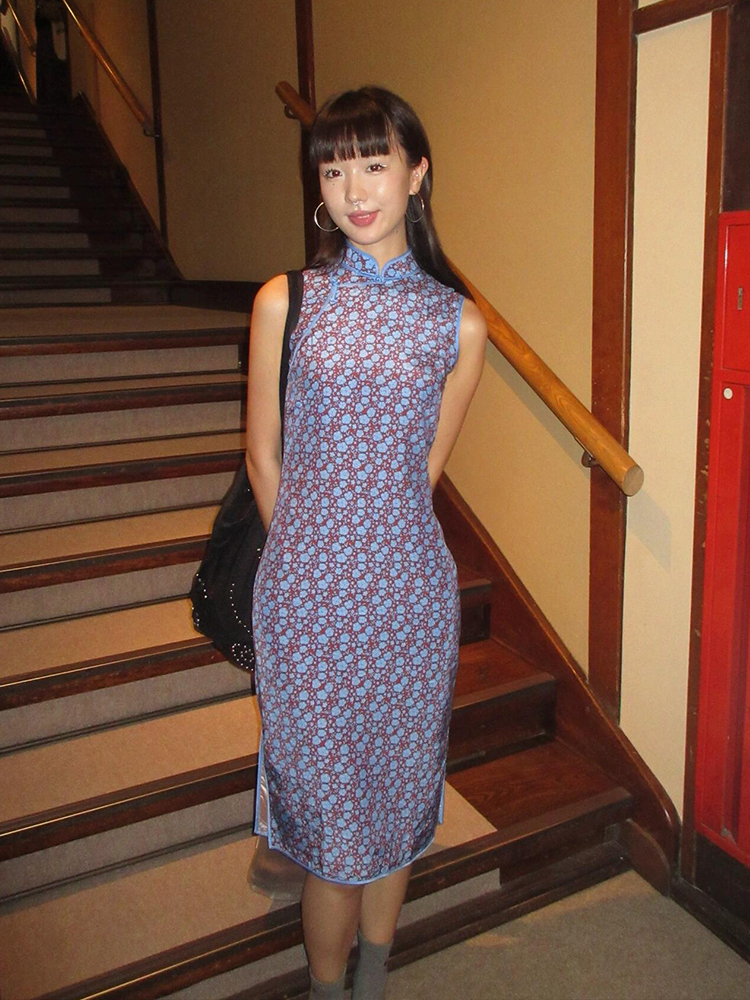 Elegant Floral Print Qipao Dre – Photography Young Bewertung und Preis