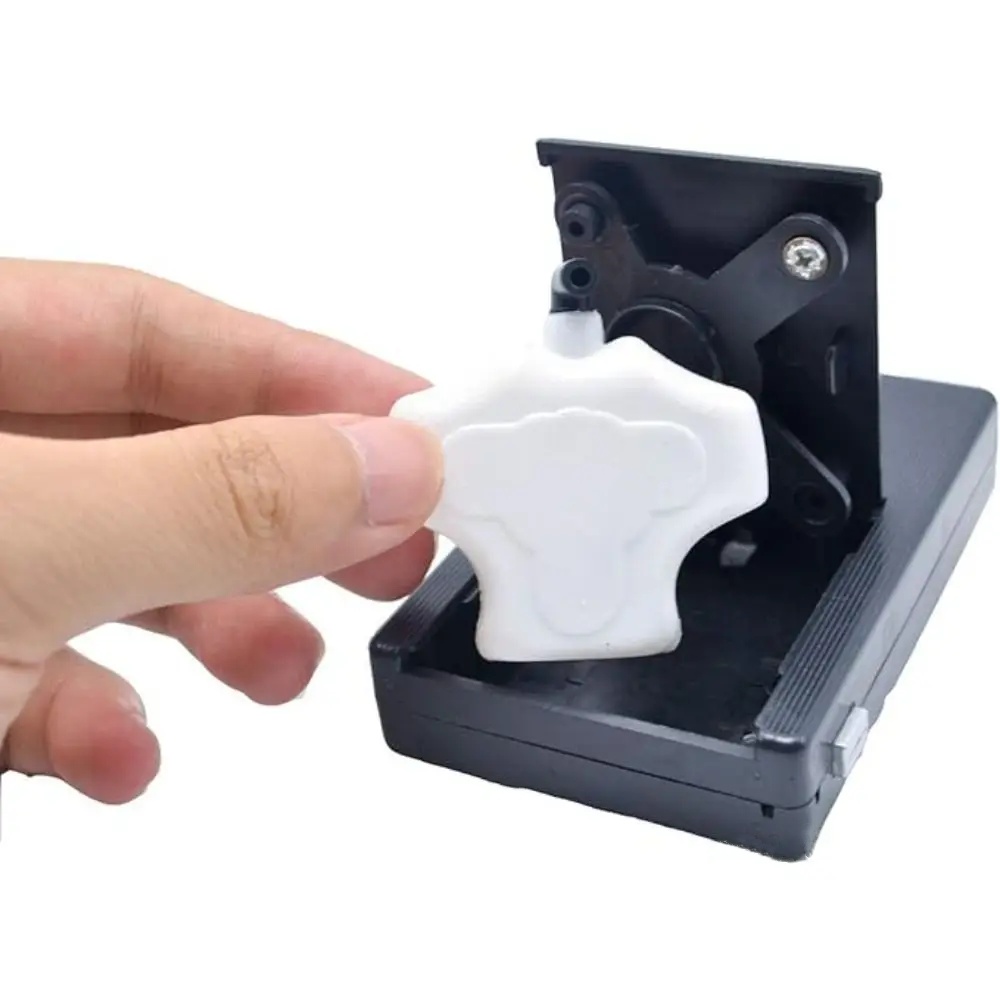 Realistic Squirt Camera Prank  – Photography Jokes Bewertung und Preis
