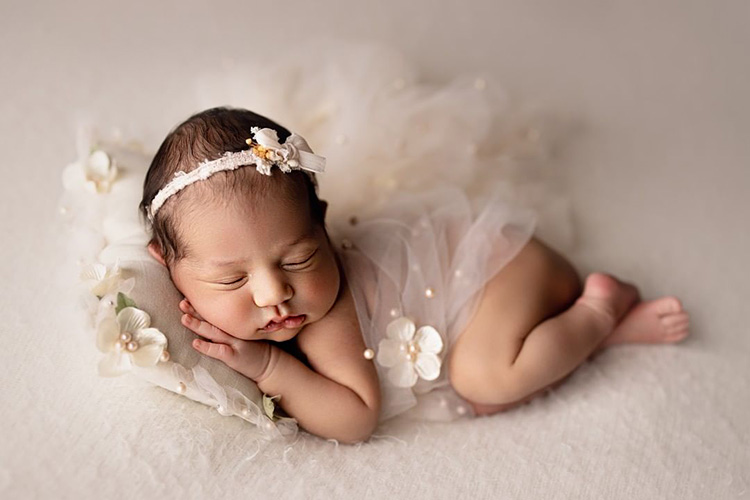 Newborn Photography  Wrap  Bla – Photography Composition Bewertung und Preis