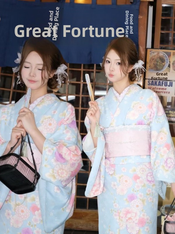 New Vintage Japanese Tradition – Photography Young Bewertung und Preis